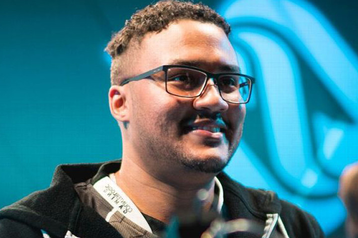 Aphromoo rejoint 100 Thieves