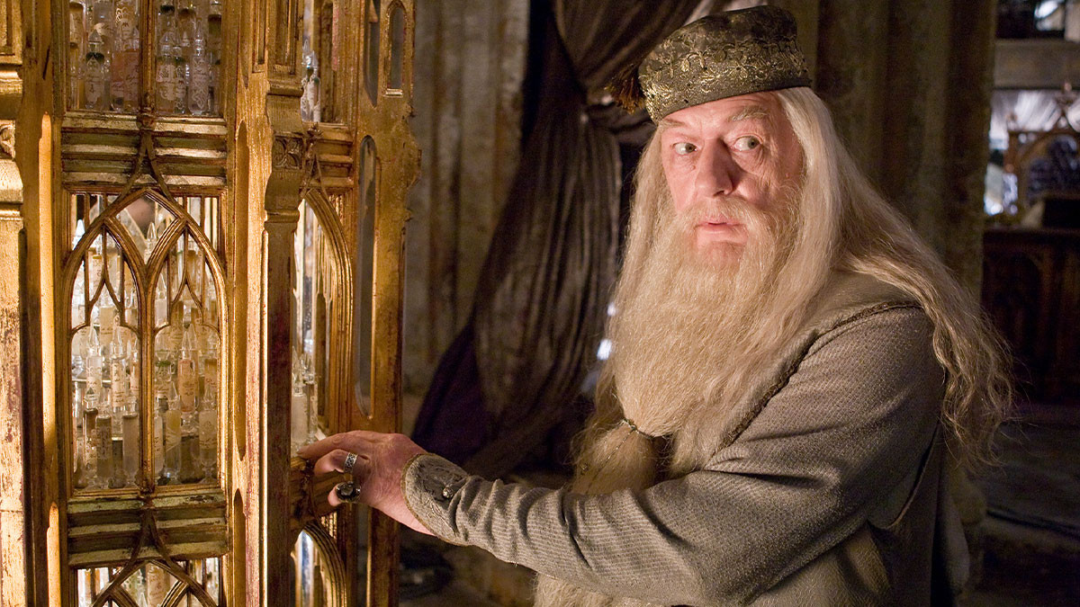 Adieu à Sir Michael Gambon : L’emblématique Dumbledore de Harry Potter nous quitte à 82 ans