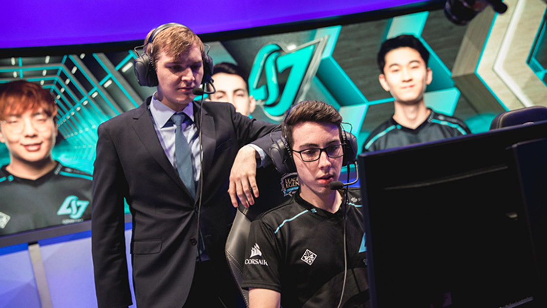 LoL : CLG se sépare de son entraîneur Zikz